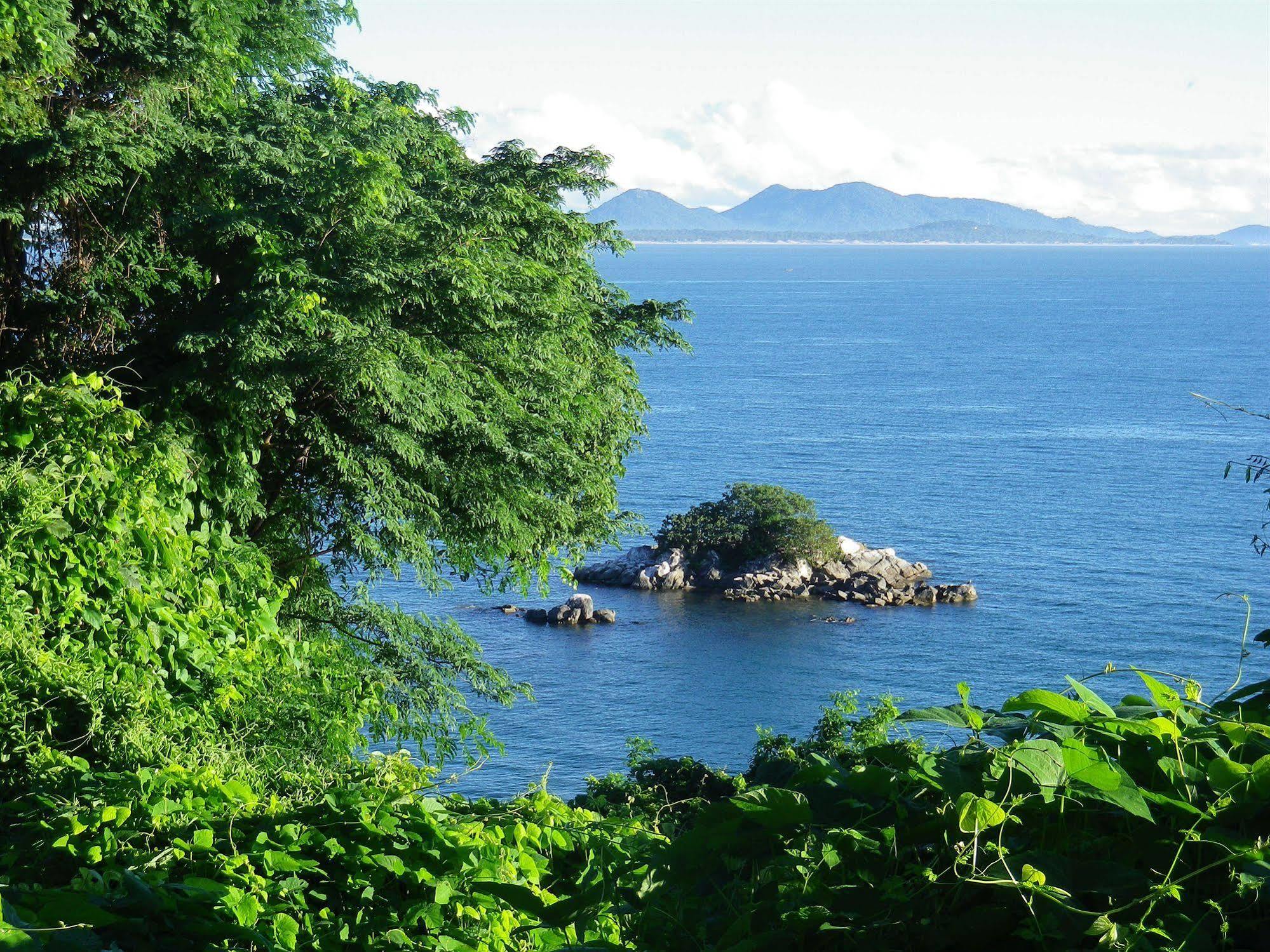 Blue Zebra Island Lodge Senga Exterior photo