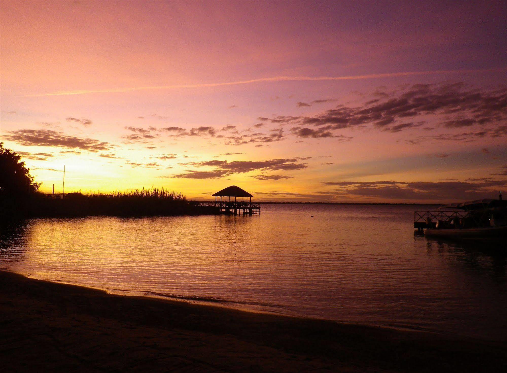 Blue Zebra Island Lodge Senga Exterior photo